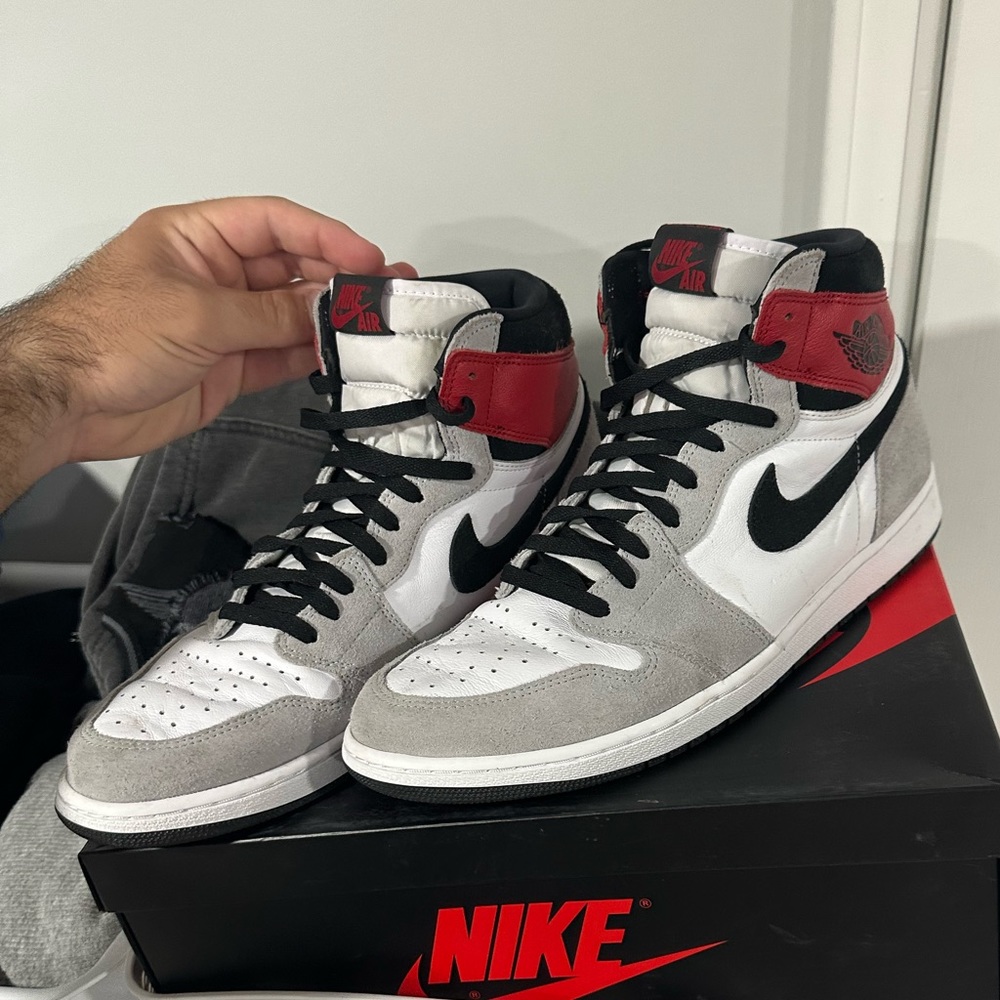 Smoke grey 1s